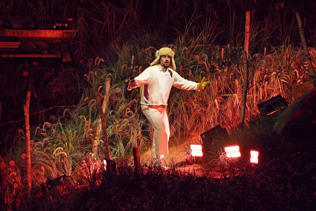 Bad Bunny durante su residencia "No Me Quiero Ir De Aqui" en Puerto Rico 
