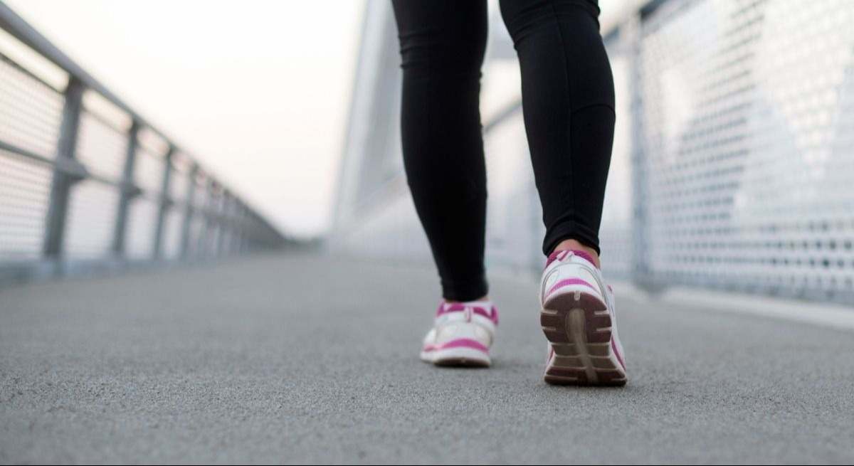 Hacer este ejercicio a diario puede reducir el riesgo de cáncer de pulmón en un 50%, según una investigación