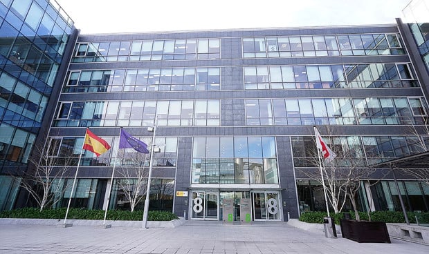 CAR-T, vacunas y nicotina oral, entre las nuevas alertas de la Aemps