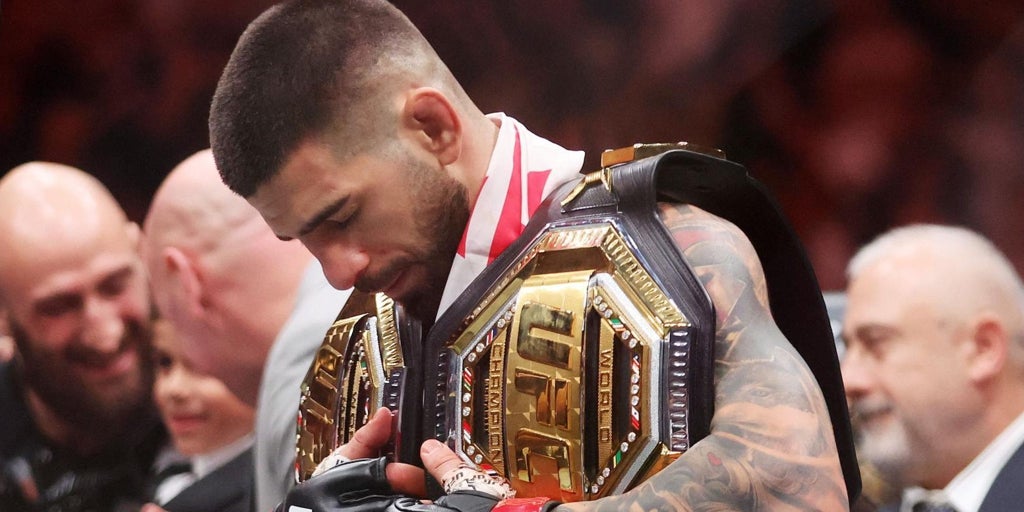 «¿Quién quiere apostar a que soy la pelea estelar?»