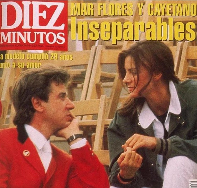 Portada de Mar Flores con Cayetano Martínez de Irujo