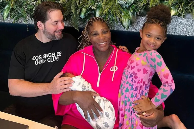 Serena Williams, en pareja con Alexis Ohanian, fue madre dos veces: en 2017, de Alexis Olympia, y en 2023, de Adira 