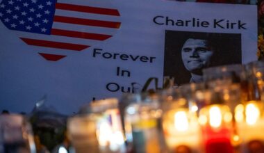 Funeral de Charlie Kirk, en vivo: Trump hablará ante decenas de miles en Arizona