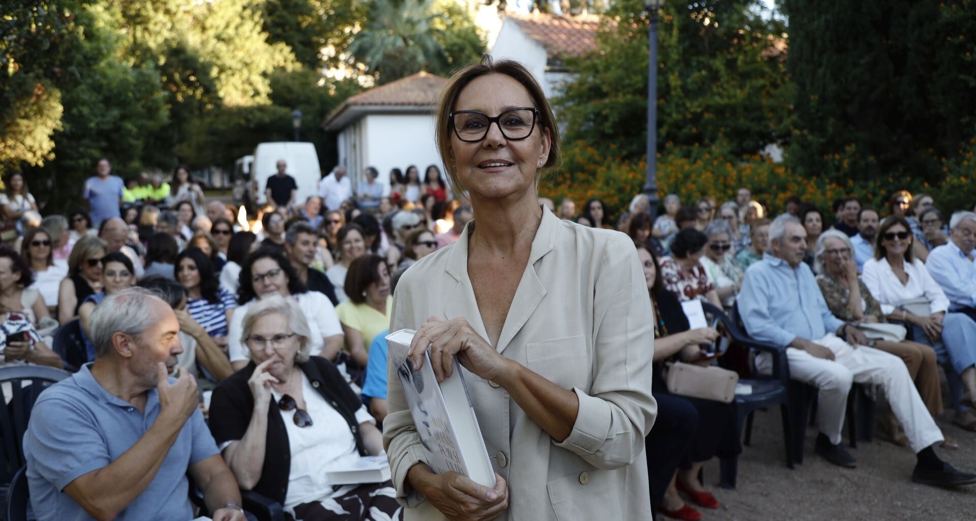María Dueñas brilla en un septiembre lleno de libros en Badajoz