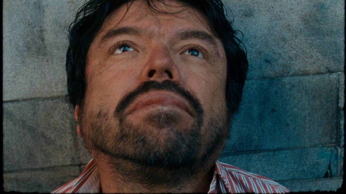 más de 100 mil personas han visto Un poeta