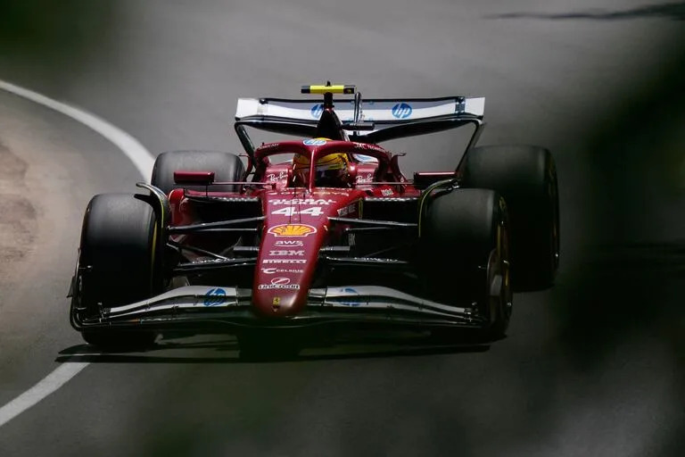 Lewis Hamilton no logra escapar de las sombras: una feroz autocrítica en Hungría no reposicionó al séptuple campeón de la Fórmula 1, cuyos rendimientos son irregulares