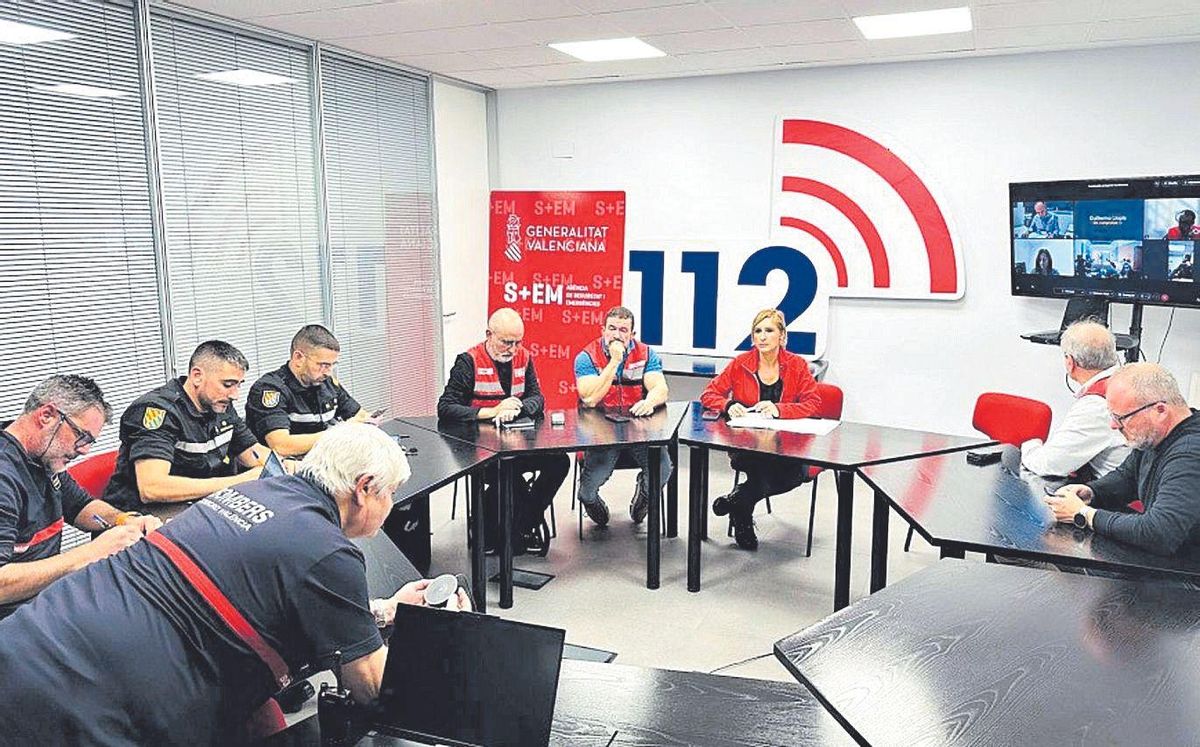 Asistentes presenciales a la reunión del Cecopi en la único foto que existe del 29 de octubre.