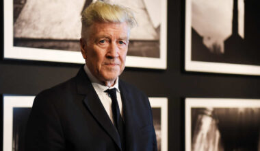 "En casa veo cosas que me llevan a crear muebles o películas"