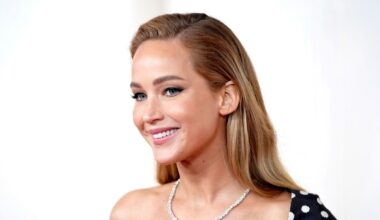 Jennifer Lawrence vino a España 'sin malos rollos' y hoy regresa para hacer historia en San Sebastián