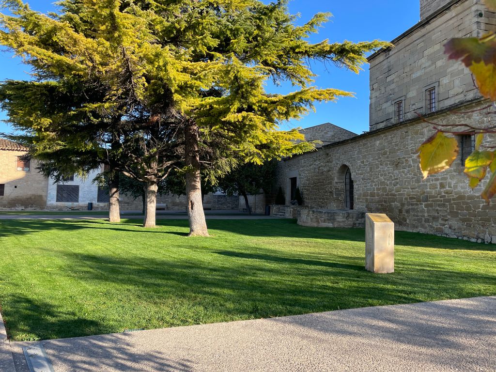 Iglesia de San Pedro, Viana