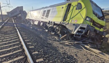 Herido grave el maquinista de un tren de mercancías tras descarrilar en Zaragoza
