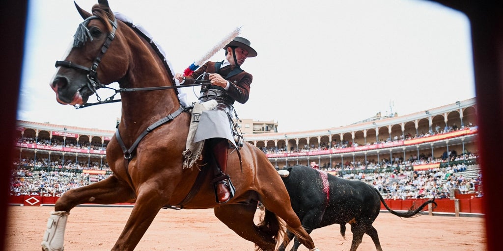 Diego Ventura enloquece la Glorieta antes del diluvio