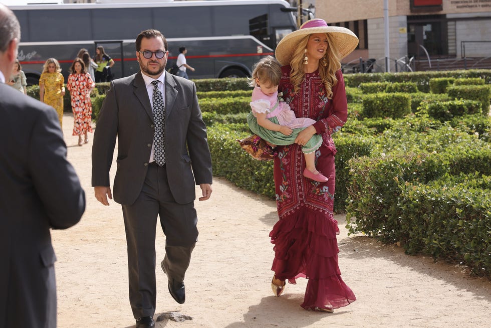 mejores looks invitada otoño