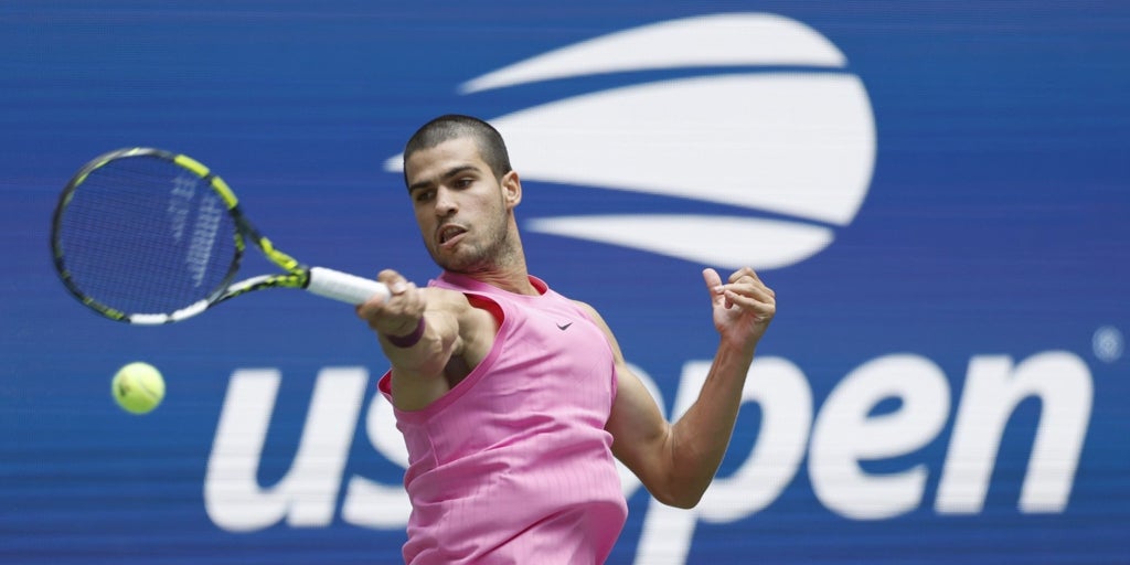 Dónde ver en online y en televisión el partido de Alcaraz hoy del US Open y a qué hora juega las semifinales contra Djokovic