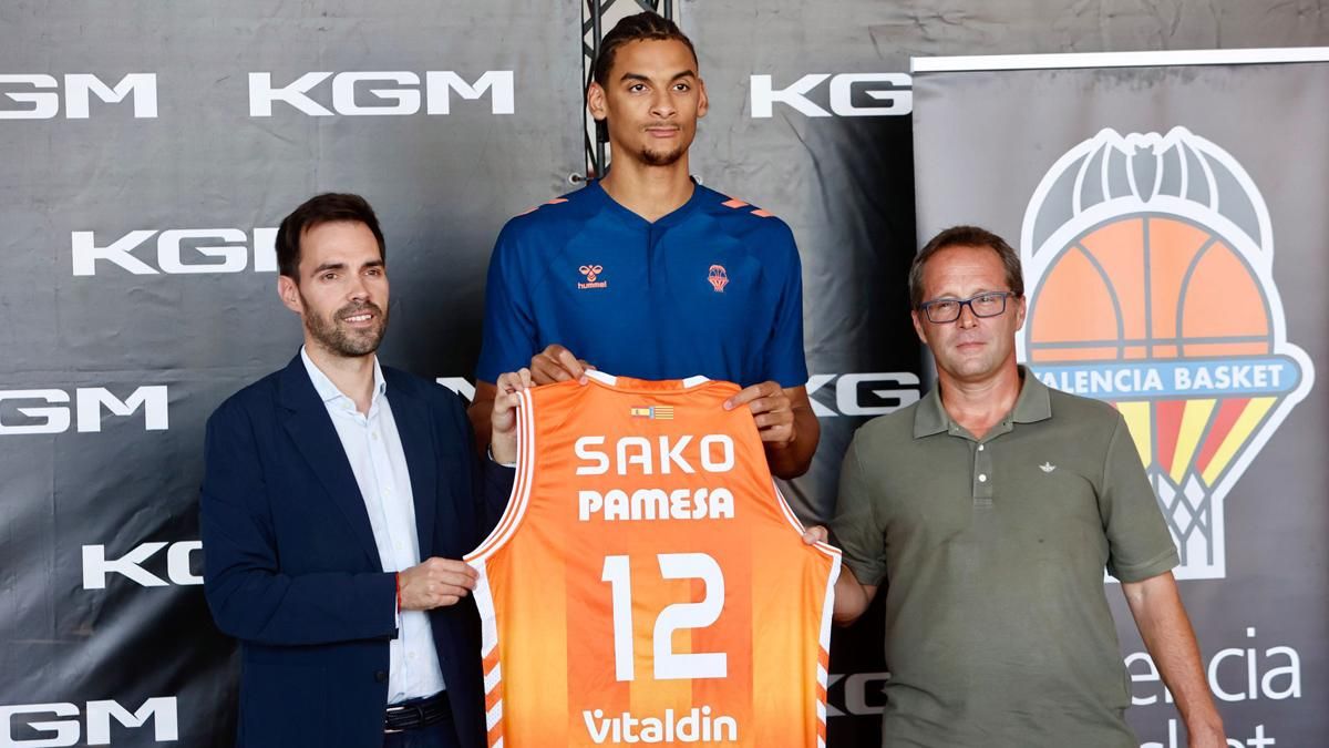 Sako, en su presentación como taronja
