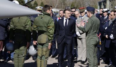 Francia ordena a sus hospitales prepararse para una posible guerra en Europa en marzo del 2026 - La Voz de Galicia