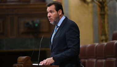 El Gobierno plantea para Galicia cuatro áreas de cercanías ferroviarias: Vigo, A Coruña, una global en el eje atlántico y otra interior - La Voz de Galicia