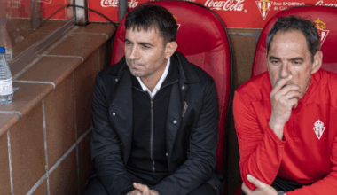 El Sporting descarta fichar al defensa que había planificado con Garitano - La Voz de Asturias