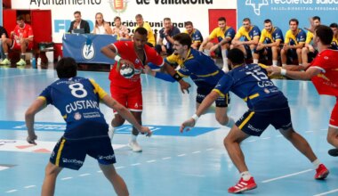El Bada Huesca inicia la temporada con un serio correctivo en Valladolid (35-25)