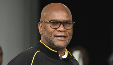 El embajador de Sudáfrica en Francia fue hallado muerto al pie de un rascacielos en París