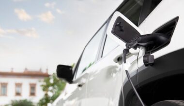 El auge del coche eléctrico en España, amenazado por la falta de fondos del Plan Moves III