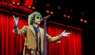 Bunbury y su Huracán desatan en Zaragoza una tormenta de oficio y nostalgia