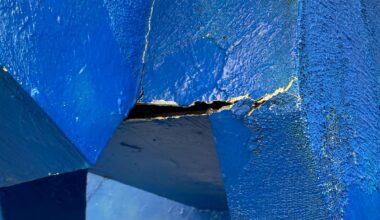 Las imágenes de la escultura vandalizada en León