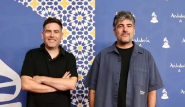 Estopa versiona una de las canciones más icónicas de Camarón en los Latin Grammy de Sevilla