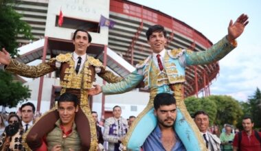 Dosis de arte de El Mene con las que abre la puerta grande de Colmenar Viejo junto a Julio Méndez
