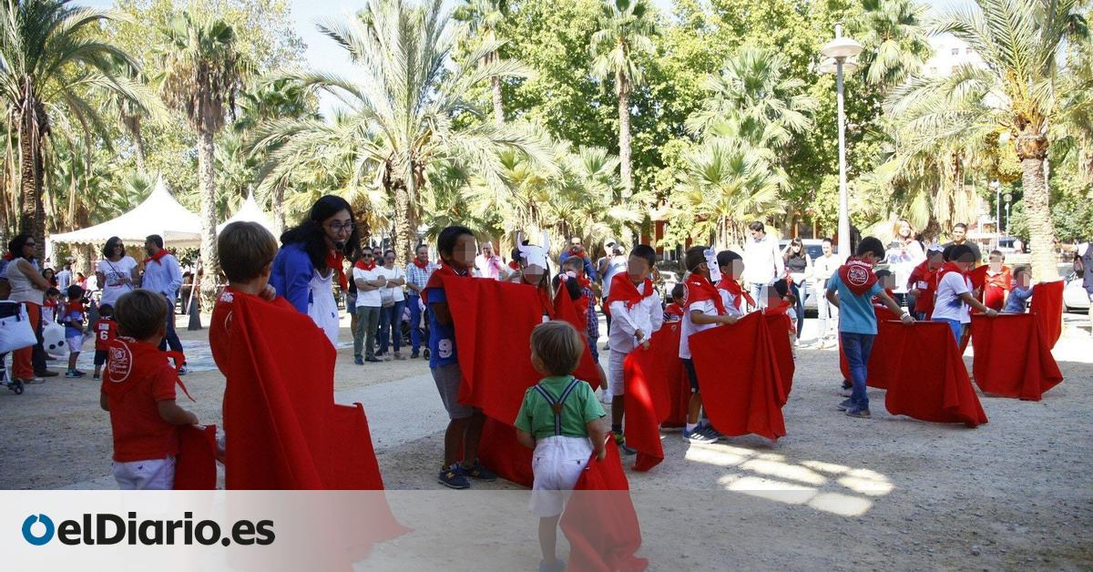 PP y Vox en Lorca reinciden en celebrar un encierro infantil para lograr "diversión familiar" y transmitir "respeto al toro"