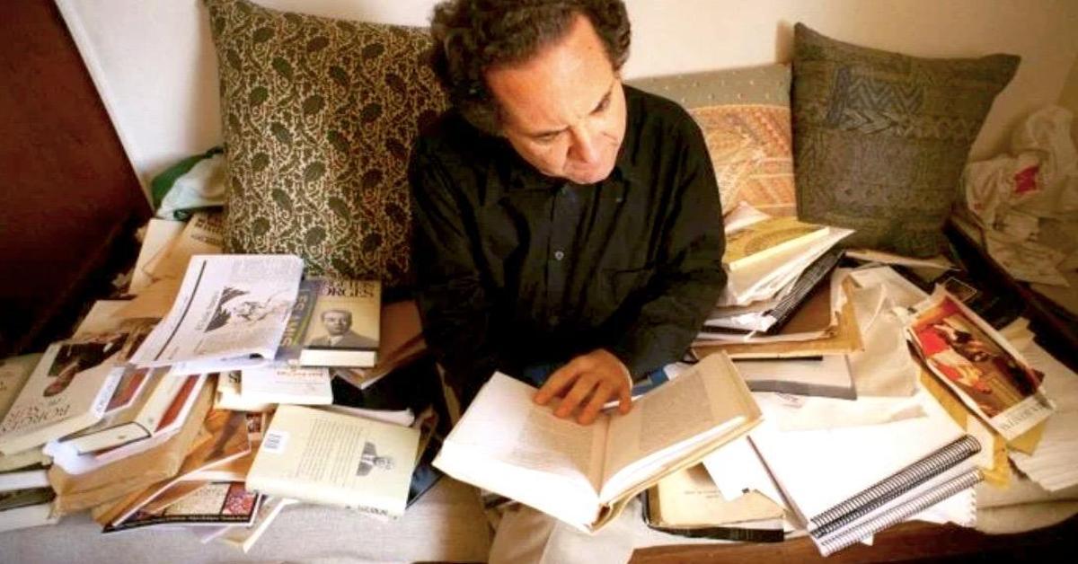 Piglia en el búnker de los libros prohibidos