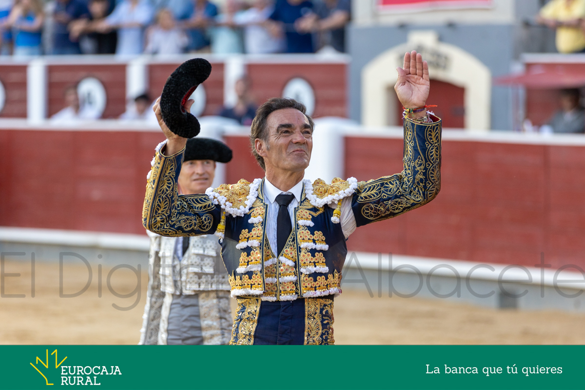 El Cid apaña una feria de transición y en tierra de nadie: el nuevo pliego debe devolver la grandeza a Albacete