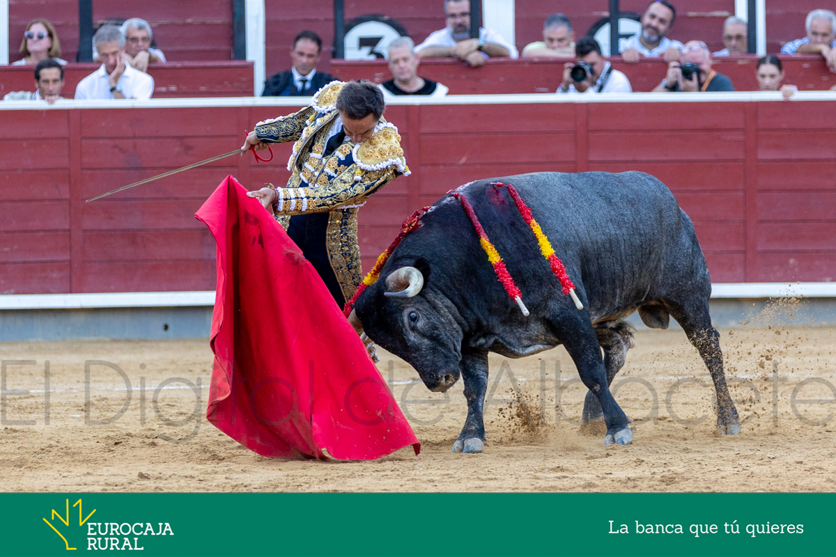 El Cid conquista el XXXVIII Trofeo El Callejón a la Mejor Faena de la Feria de Albacete