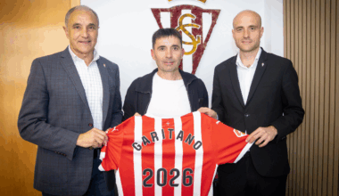 El Sporting descarta fichar un defensa en el mercado de jugadores libres - La Voz de Asturias