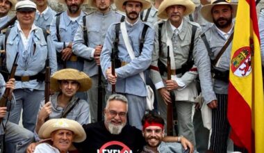 Historia, música y salvas para derrotar al olvido de los últimos de Filipinas, Cuba, Puerto Rico