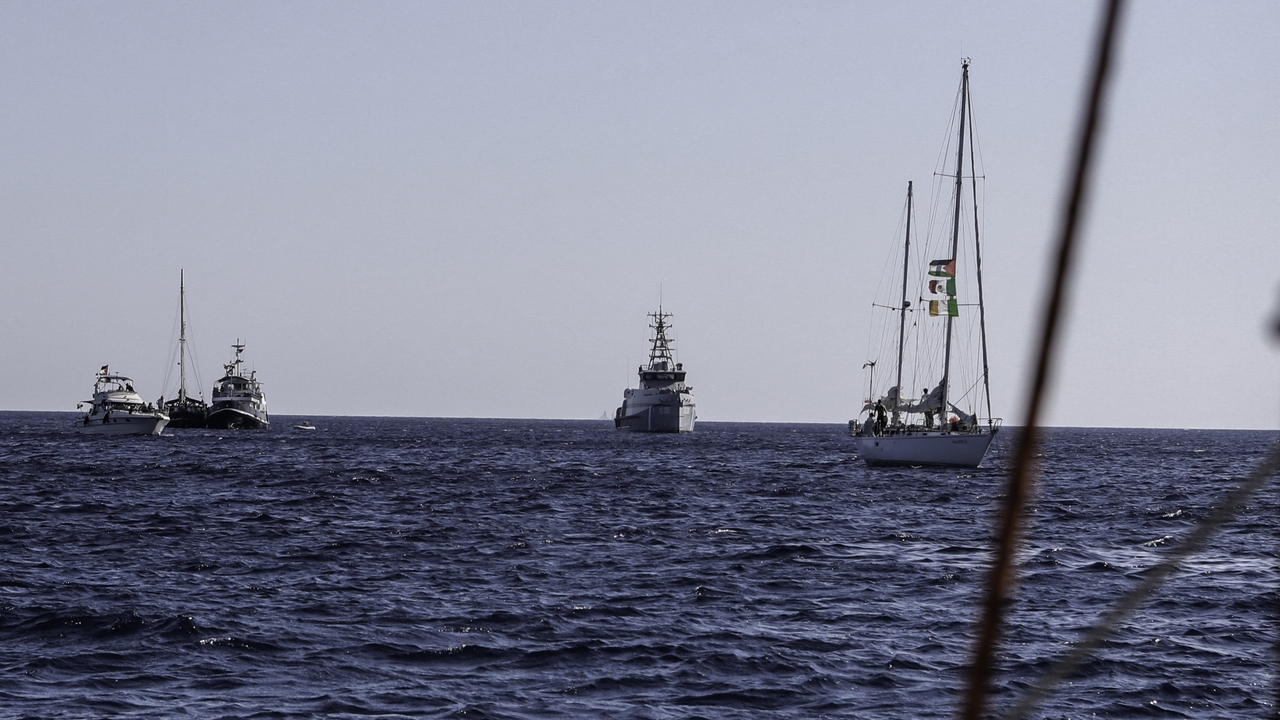 Italia retirará su escolta a la Flotilla a 120 millas de Gaza, en aguas internacionales