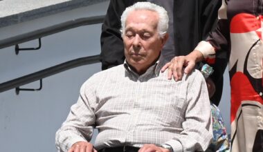 Curro Romero, ingresado en un hospital por una neumonía: los detalles