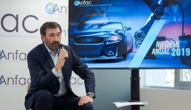 Anfac señala su preocupación por el agotamiento de los fondos del Plan Moves III en nueve comunidades