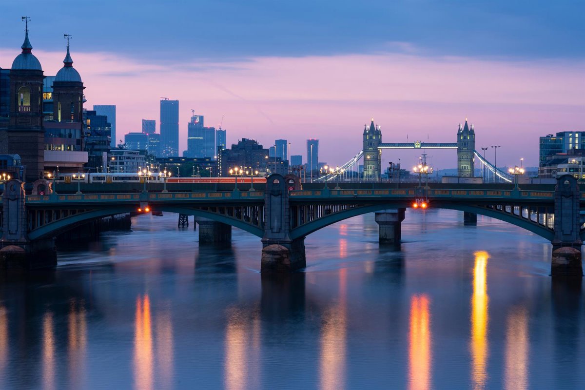 Hallan muerto en el río Támesis de Londres al artista malagueño Gonzalo Fuentes