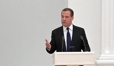 Medvedev dice que Europa "no puede permitirse una guerra" con Rusia y alerta del riesgo de conflicto nuclear