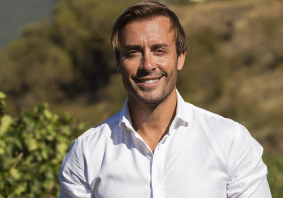 Fran Yeste se pasa al fútbol sala: «Me hace mucha ilusión volver a competir y que sea junto a mi hermano»