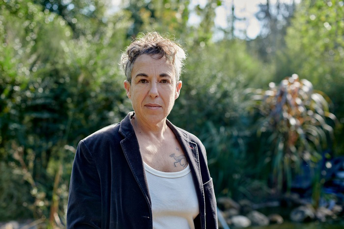 Gabriela Cabezón Cámara está nominada al National Book Award por "Las niñas del naranjel"