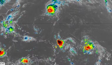 El huracán Gabrielle no está solo. Dos sistemas más en el Atlántico podrían formarse esta semana