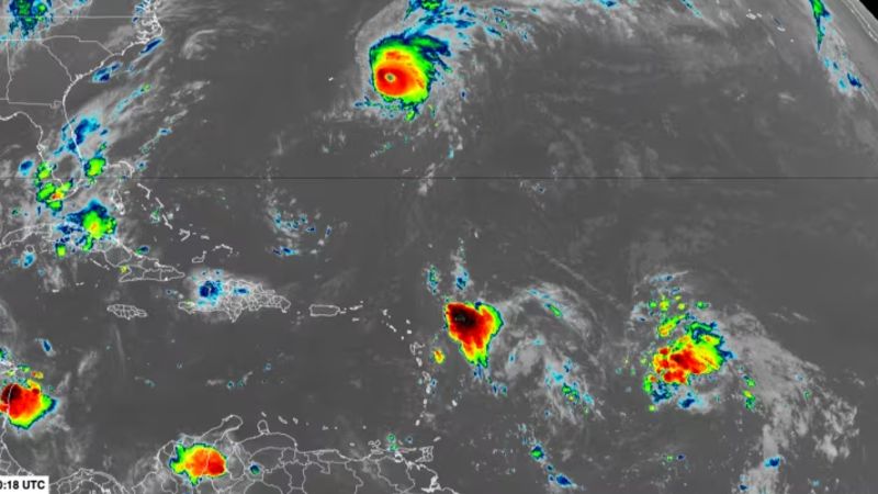 El huracán Gabrielle no está solo. Dos sistemas más en el Atlántico podrían formarse esta semana