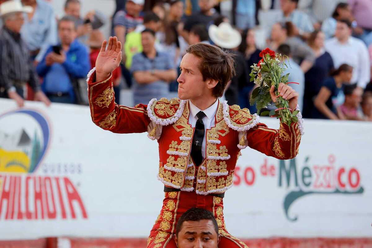 Torero Arturo Gilio triunfa en San Luis y prepara nuevas corridas- Grupo Milenio