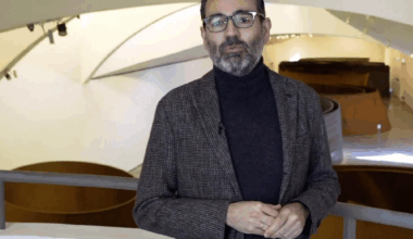 Las salidas del director de exposiciones y la gerente del Guggenheim ponen fin al equipo de Vidarte