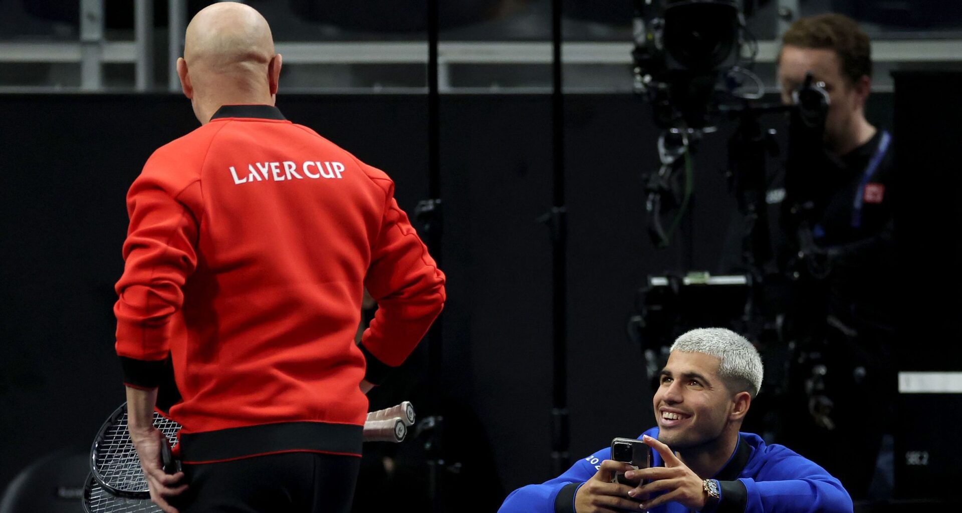 El vacile más comentado de Agassi a Carlos Alcaraz junto a otro exnúmero 1 del mundo: "Está sobrevalorado; tiene que trabajar en su físico"