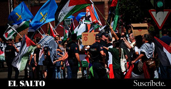 Palestina | Nuevas protestas, cortes de carretera y detenciones en la llegada de La Vuelta a Asturies - El Salto