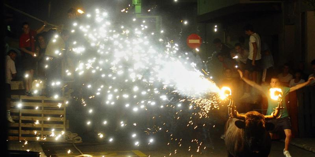 La fiesta del toro en la calle