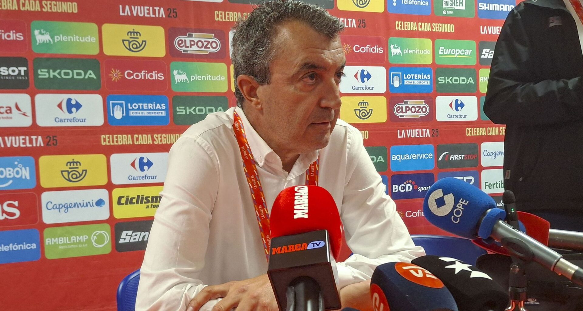 Javier Guillén, director de la Vuelta a España, se manifiesta tras las protestas en la 16ª etapa: "El propósito es llegar hasta Madrid"